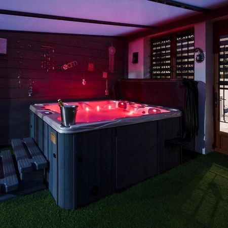 Spa Privatif Toulouse Jacuzzi Βίλα Aucamville Εξωτερικό φωτογραφία